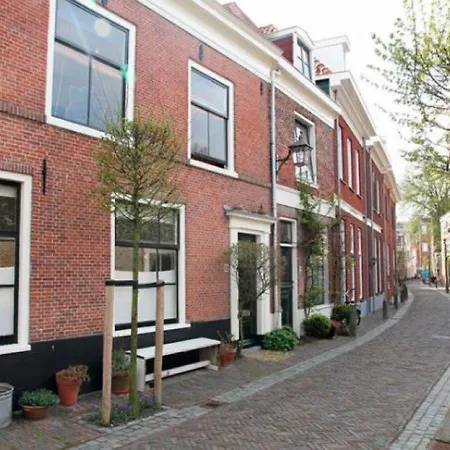Holiday home Holiday T Witte Heertje